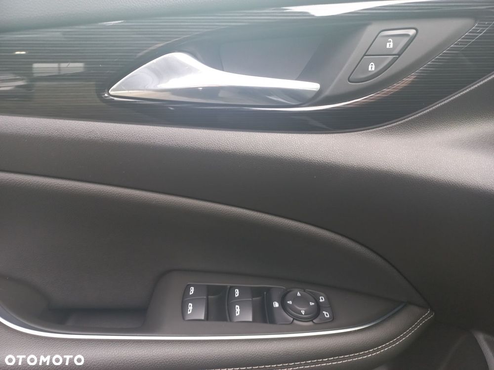 Opel Insignia 2.0 CDTI Enjoy S&S - 18