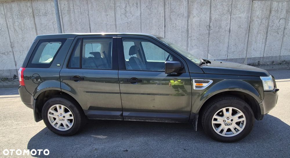 Land Rover Freelander TD4 Automatik SE - 3