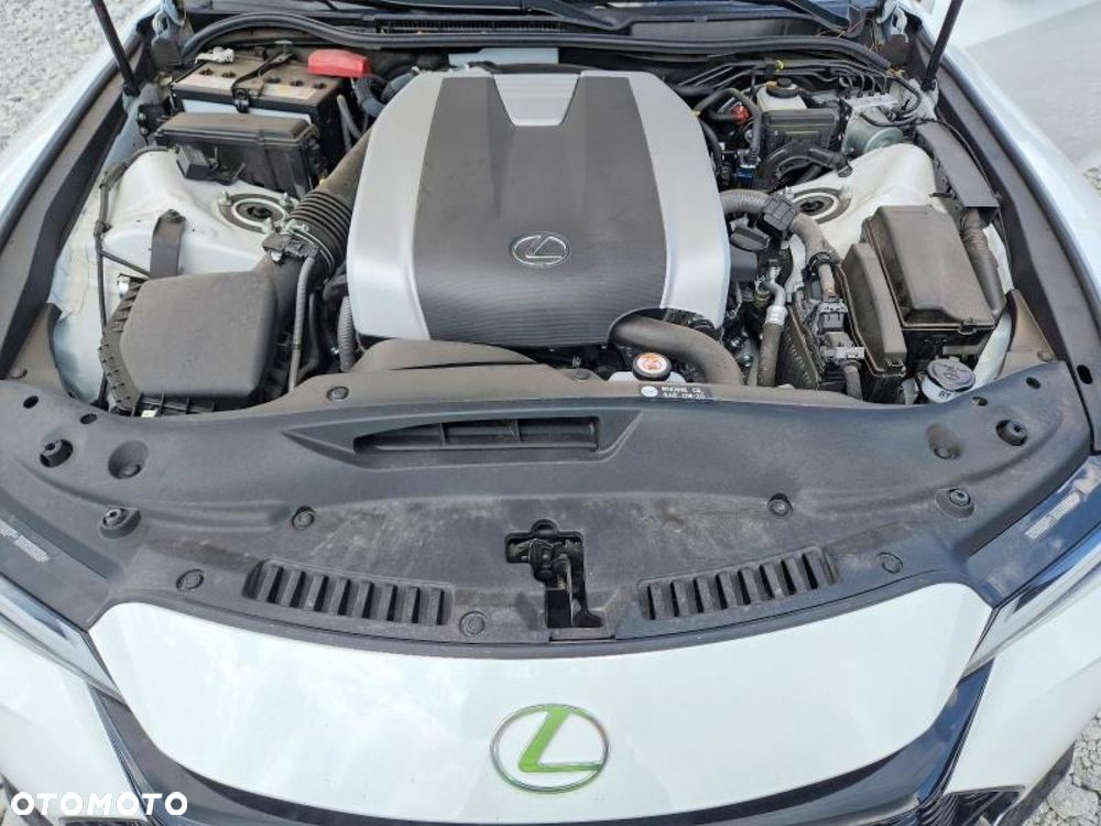 Lexus IS - 11