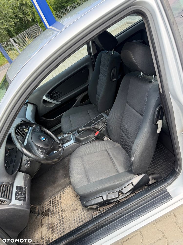 BMW Seria 3 318ti - 15