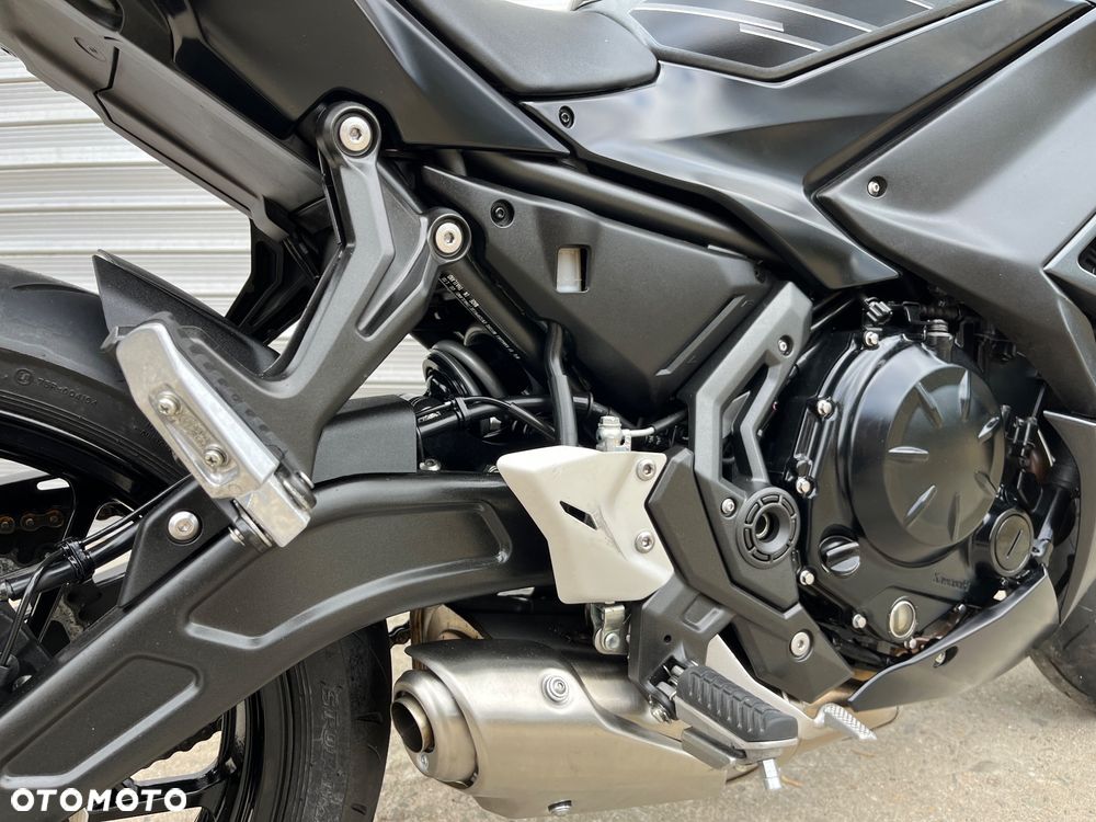 Kawasaki Ninja - 16