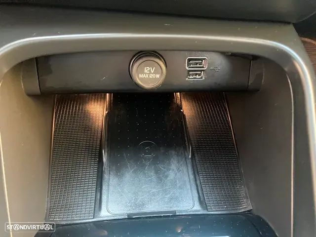 Volvo XC 40 T5 Recharge DKG Ultimate Dark - 27