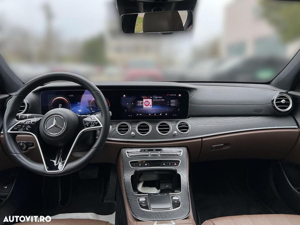 Mercedes-Benz E 300 Aut. - 12