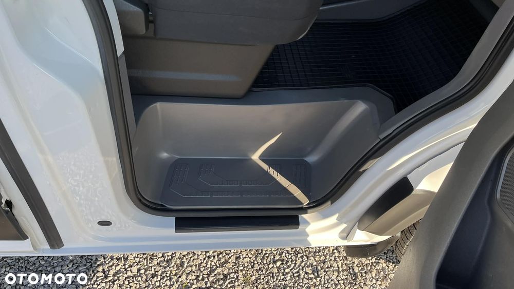 Volkswagen Crafter DOKA - 28