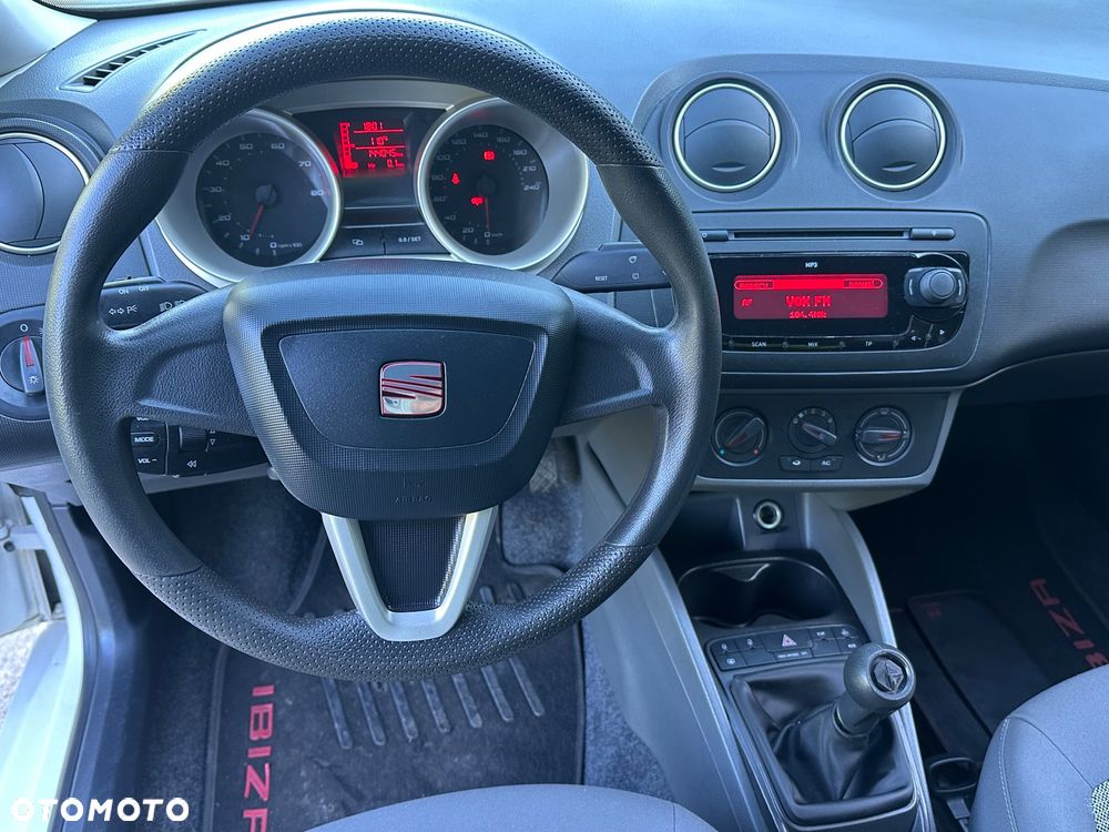 Seat Ibiza 1.2 12V Reference - 25