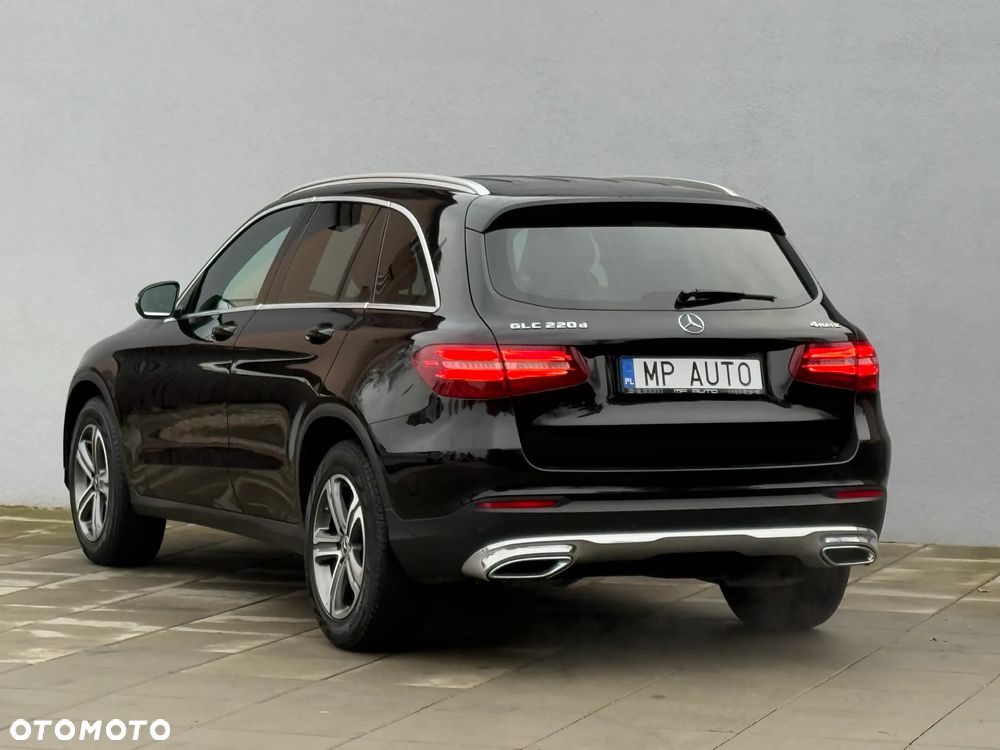 Mercedes-Benz GLC - 4