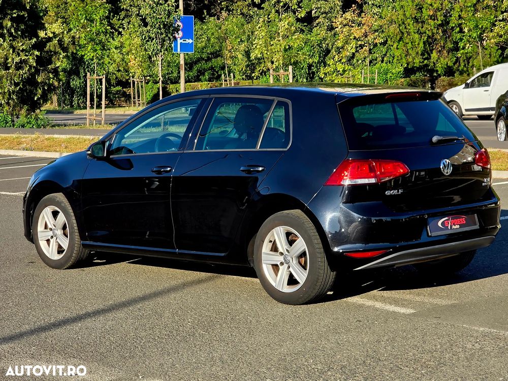Volkswagen Golf 1.2 TSI BlueMotion Technology Comfortline - 3