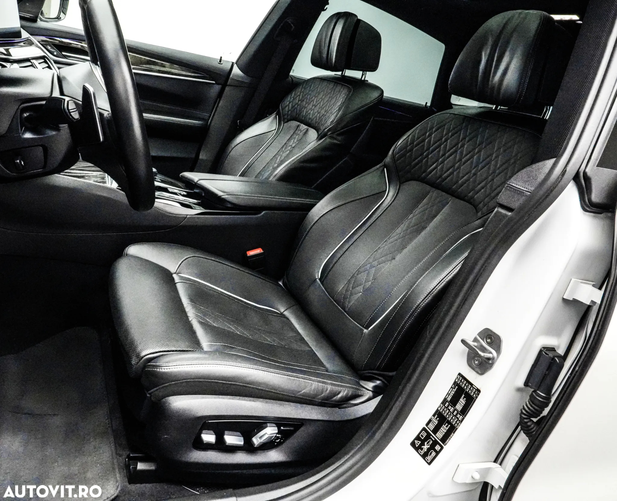 BMW Seria 6 630d xDrive - 12