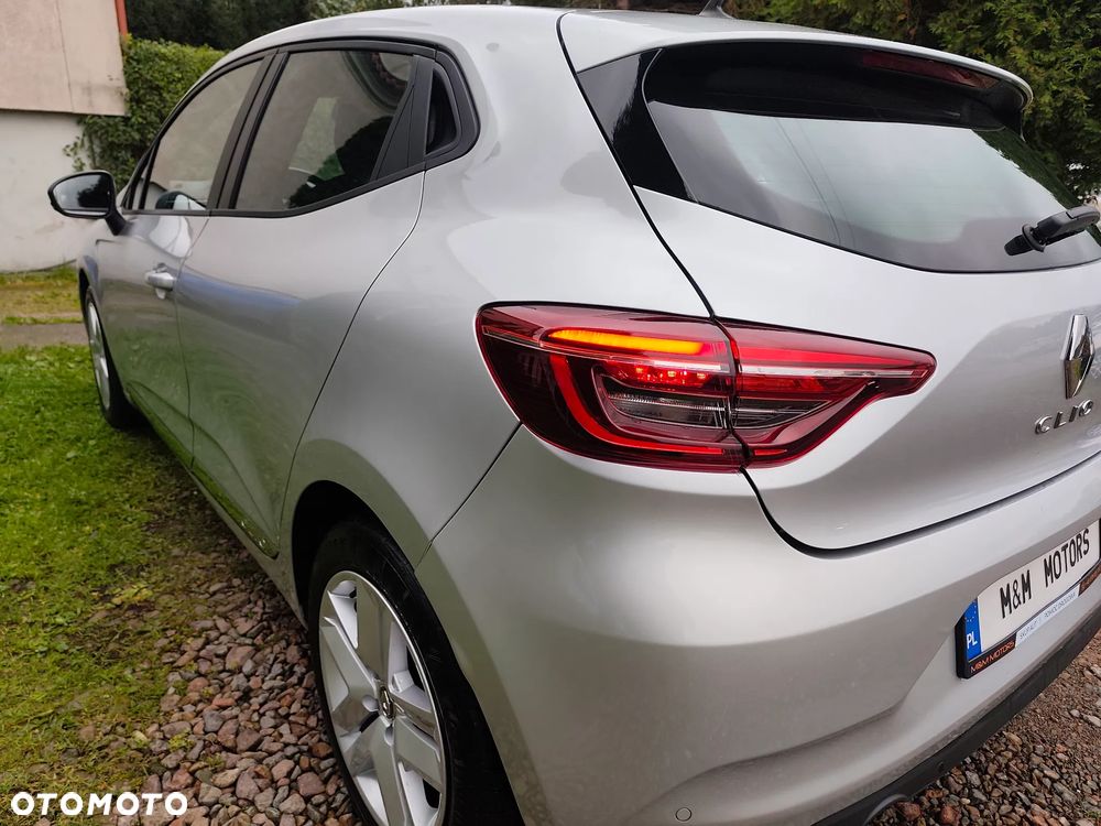 Renault Clio BLUE dCi 100 BUSINESS EDITION - 18