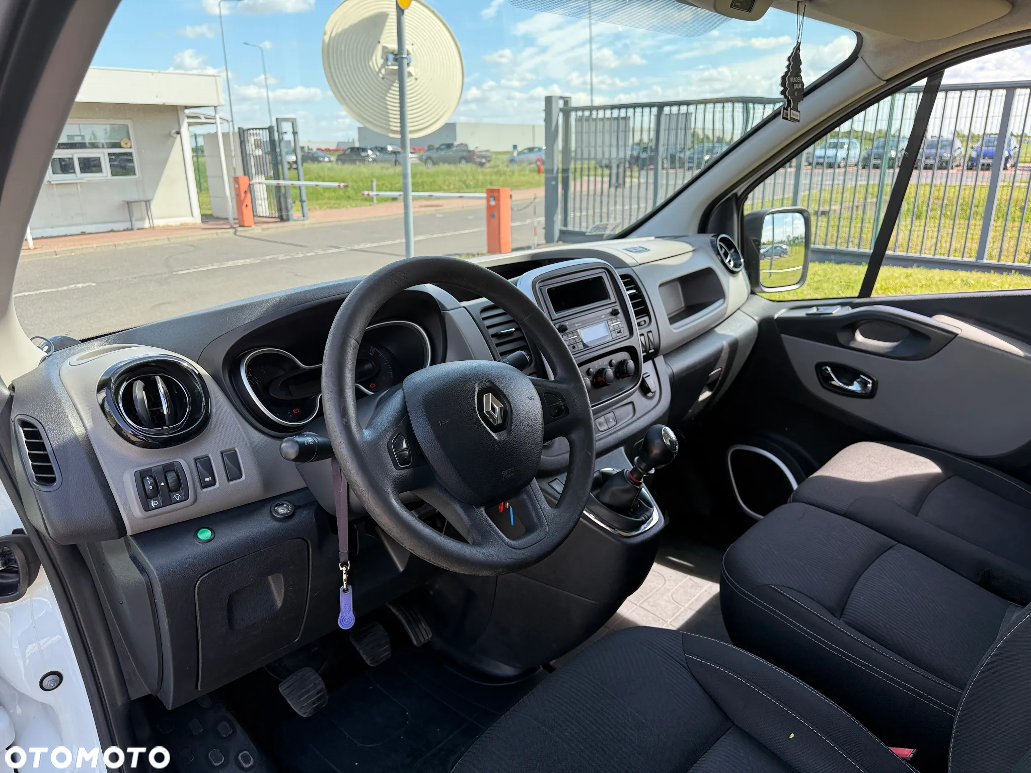 Renault Trafic - 10