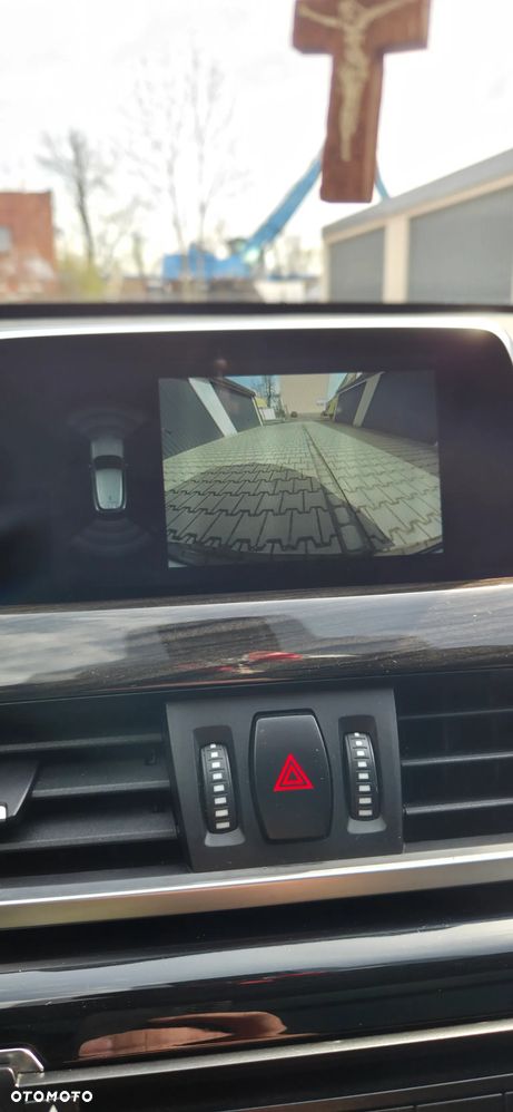 BMW X2 xDrive20i Advantage Plus - 15