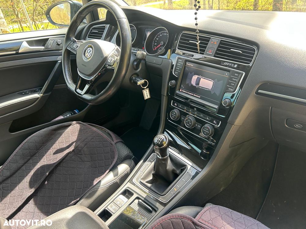 Volkswagen Golf 2.0 TDI DPF BMT GTD - 3
