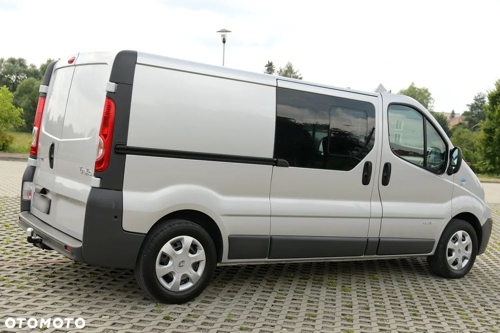 Renault Trafic - 9