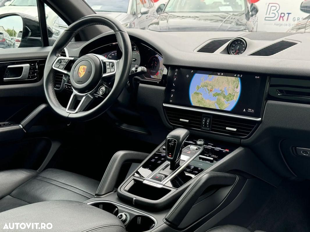 Porsche Cayenne - 7
