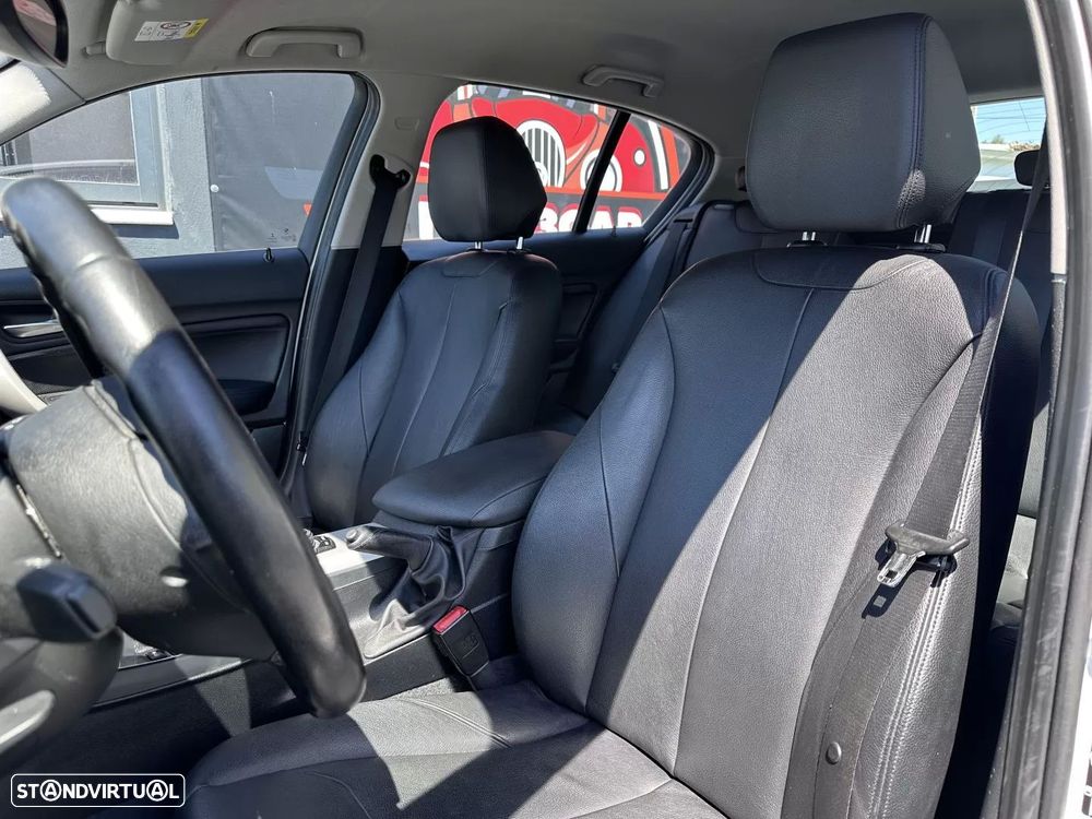 BMW 116 d Sport Line - 27