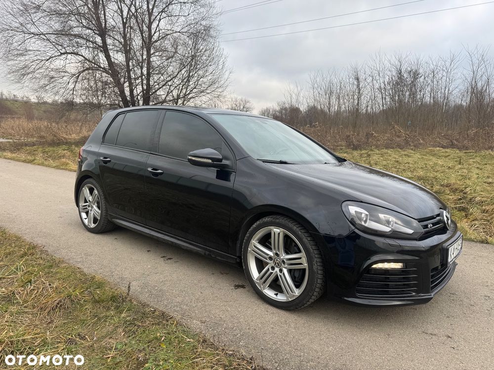 Volkswagen Golf - 6
