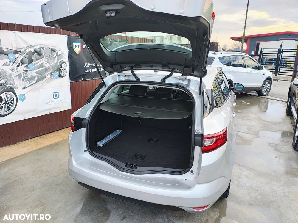 Renault Megane Grandtour dCi 95 FAP Paris Business - 22
