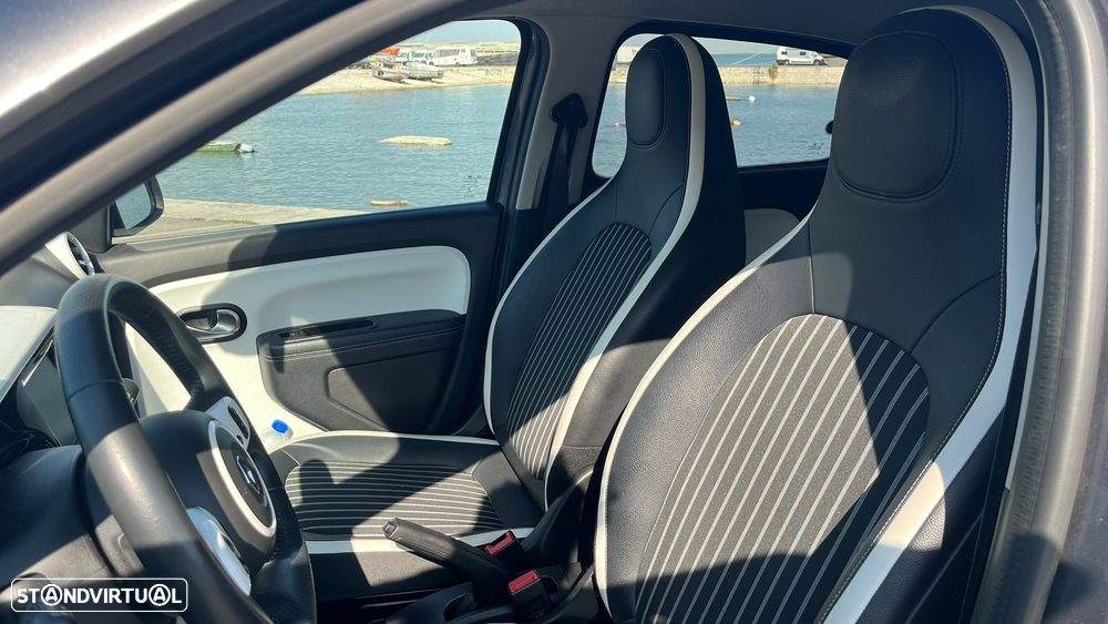 Renault Twingo SCe 65 INTENS - 9
