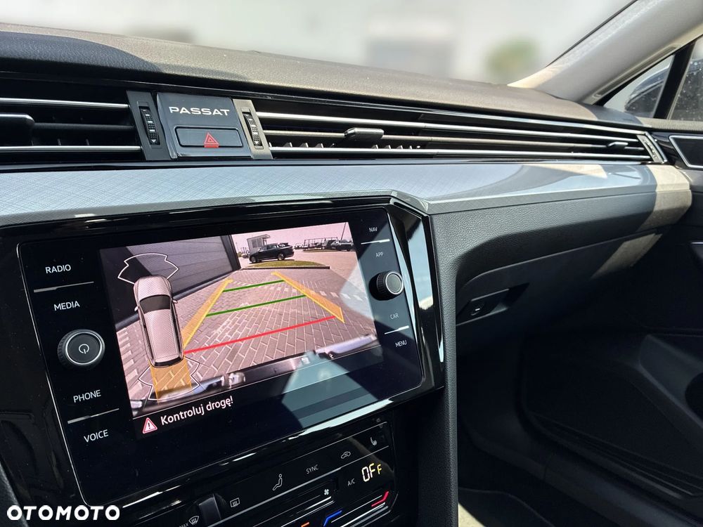 Volkswagen Passat 2.0 TDI EVO Business DSG - 22