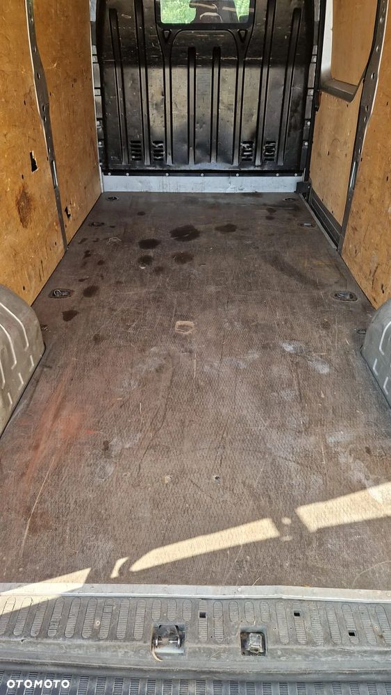 Opel Movano - 12