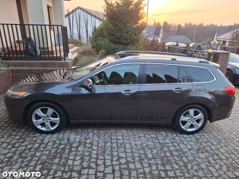 Honda Accord 2.2d Executive - 11