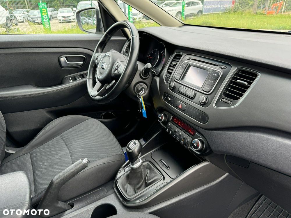 Kia Carens 1.7 CRDi Vision - 36