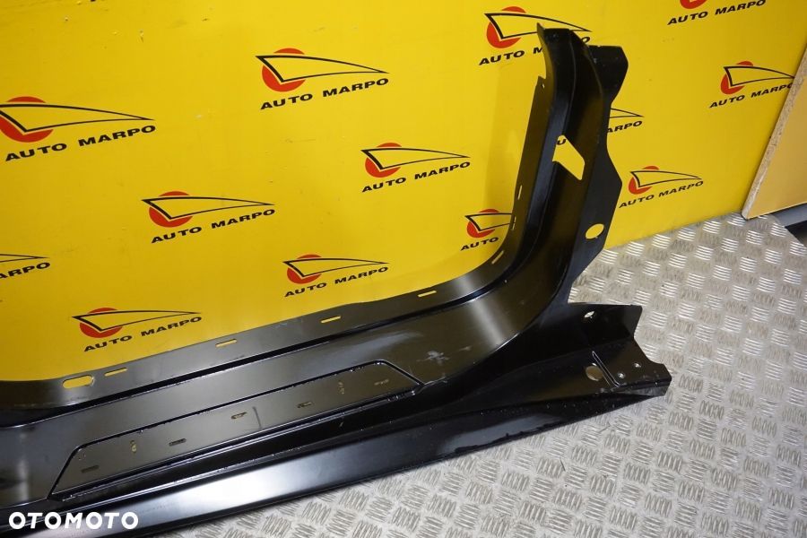 CHEVROLET CORVETTE C8 STINGRAY 2020 - Listwa Progowa Prawa Panel Boczny USA - 3