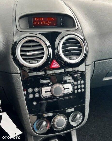 Opel Corsa 1.2 16V Enjoy - 20