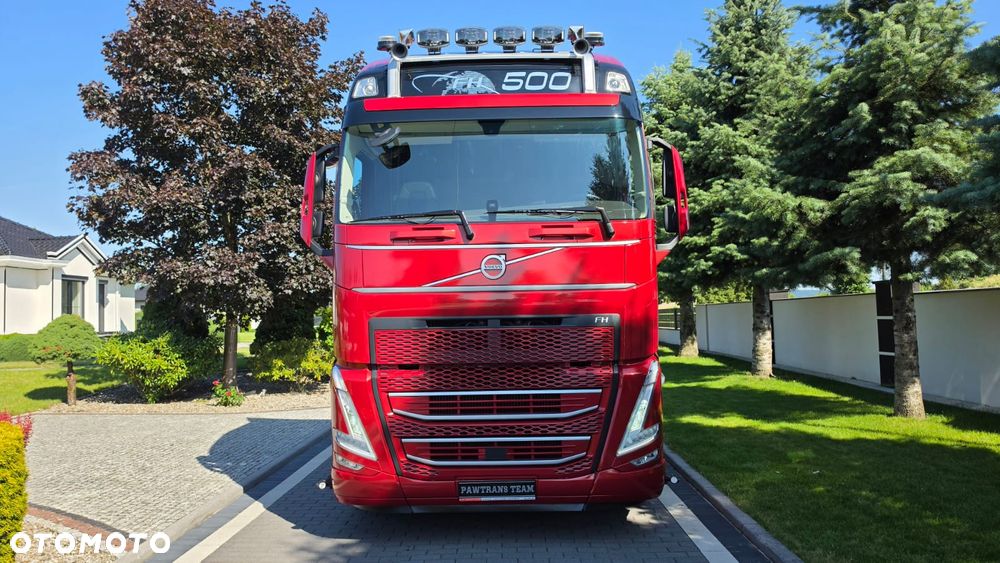 Volvo ///FH///500///2023/// GLOBETROTTER///XXL///HYDRAULIKA/// KLIMATYZACJA POSTOJOWA///ALUMINIOWE FELGI///ZABUDOWY MIĘDZYOSIOWE///FULL LED///VIRTUAL COCPIT///TV///WAGA/// STAN BARDZO DOBRY - 2
