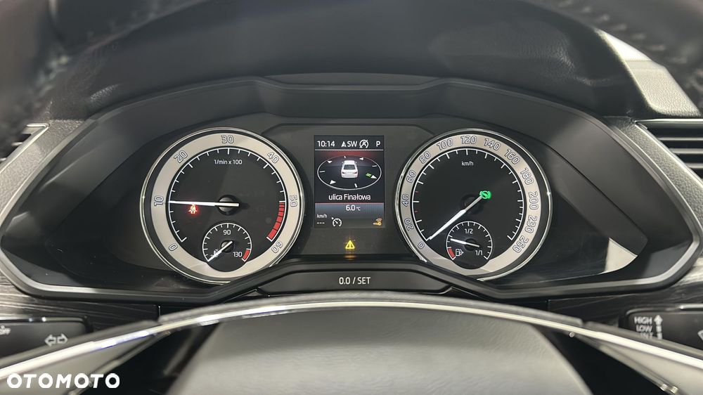 Skoda Superb 2.0 TDI SCR Style DSG - 16