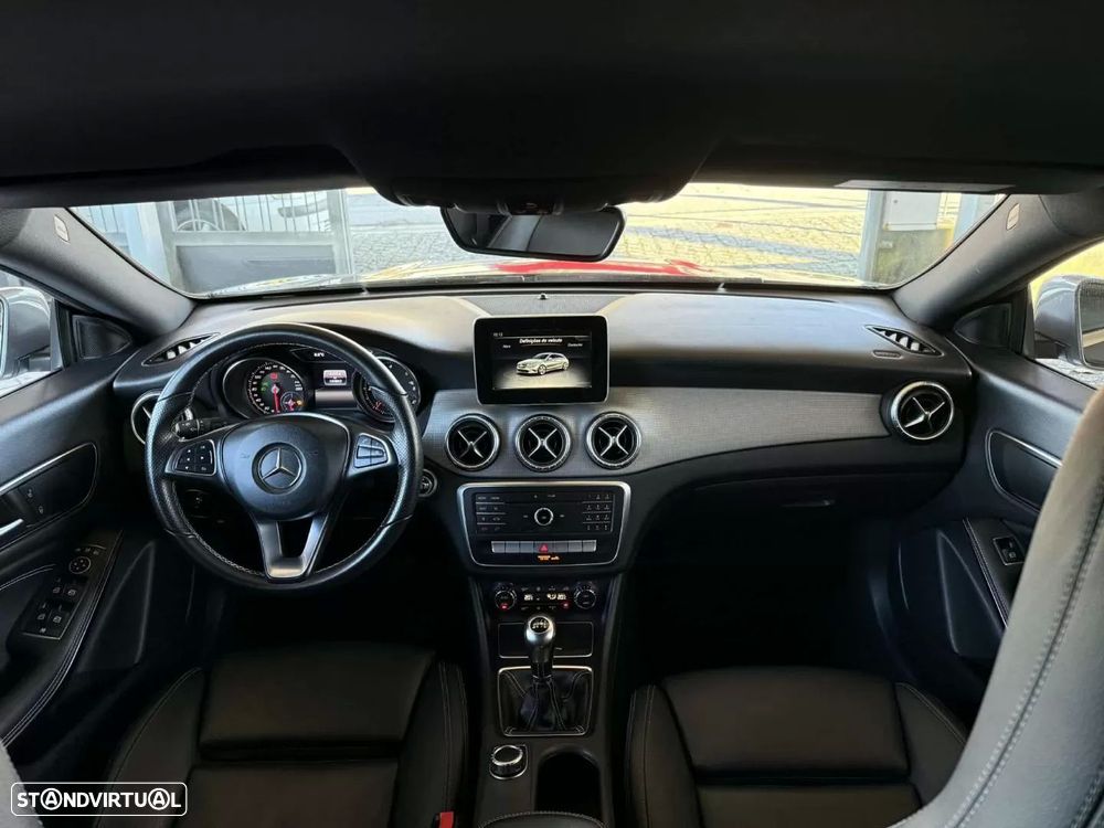 Mercedes-Benz CLA 180 d Shooting Brake Urban - 15