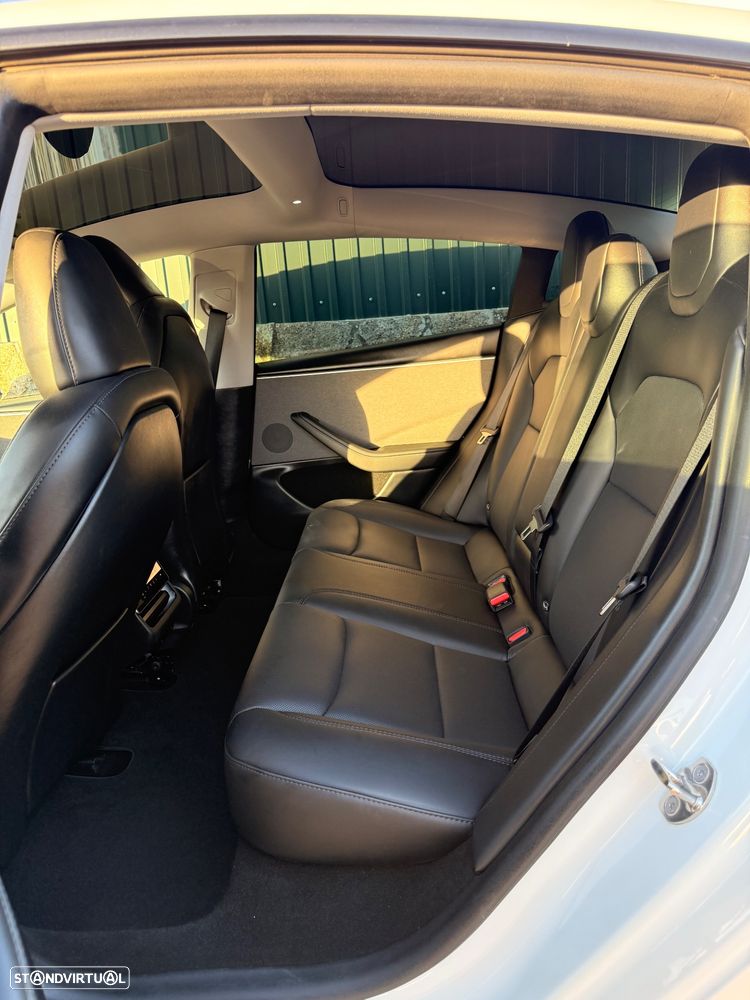 Tesla Model 3 Tração Traseira Premium - 12