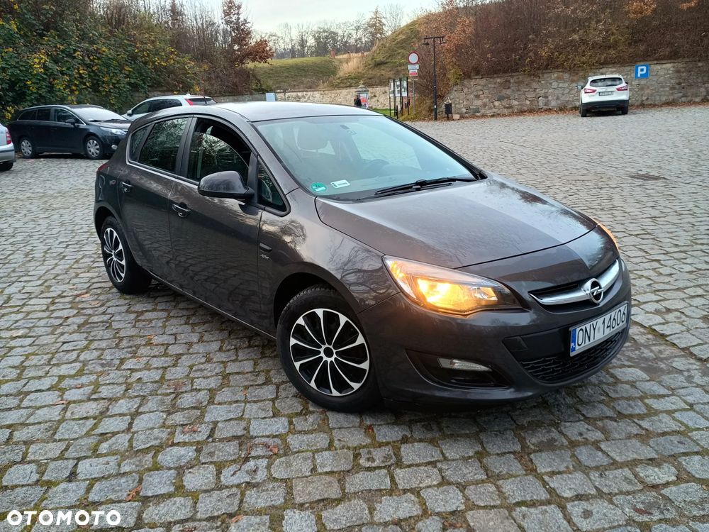 Opel Astra 1.4 T Active - 1