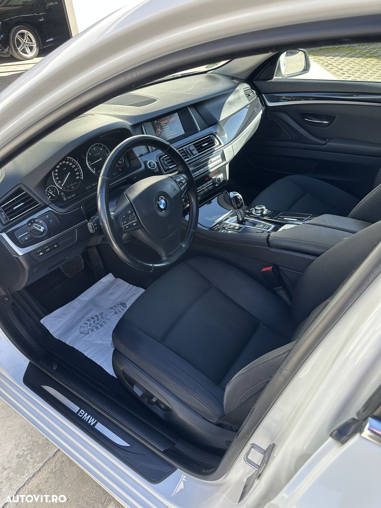 BMW Seria 5 520d xDrive AT - 6
