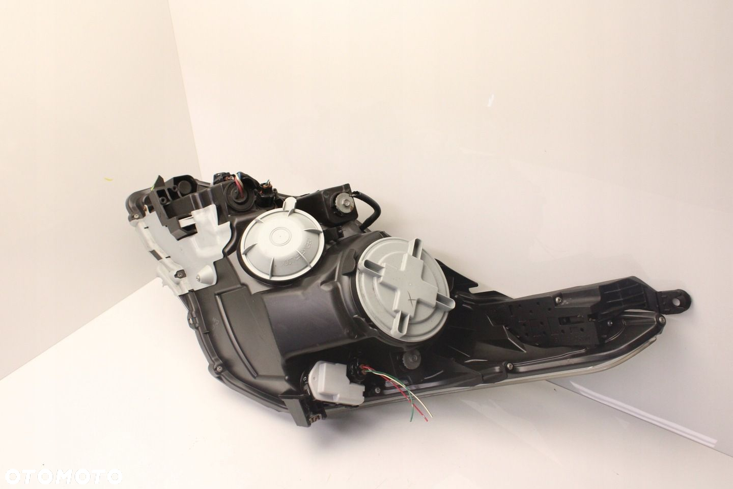 TOYOTA AVENSIS T27 09R- REFLEKTOR PRAWY LAMPA PRAWA PRZÓD PRZEDNIA - 8