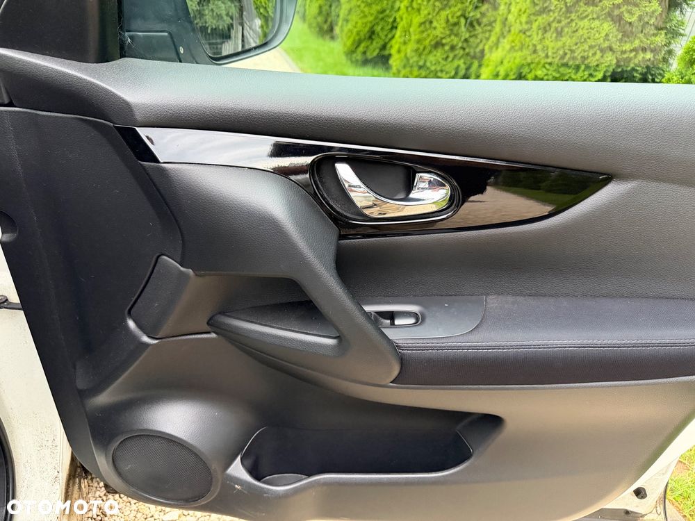 Nissan Qashqai 1.5 dCi DPF acenta - 7