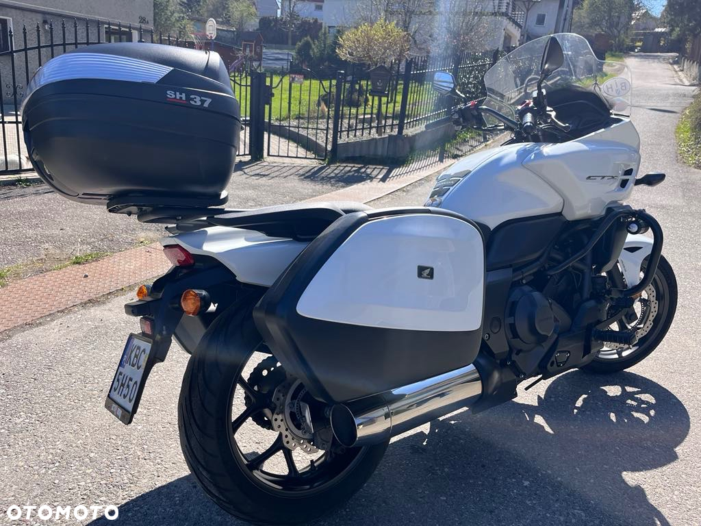 Honda CTX - 9