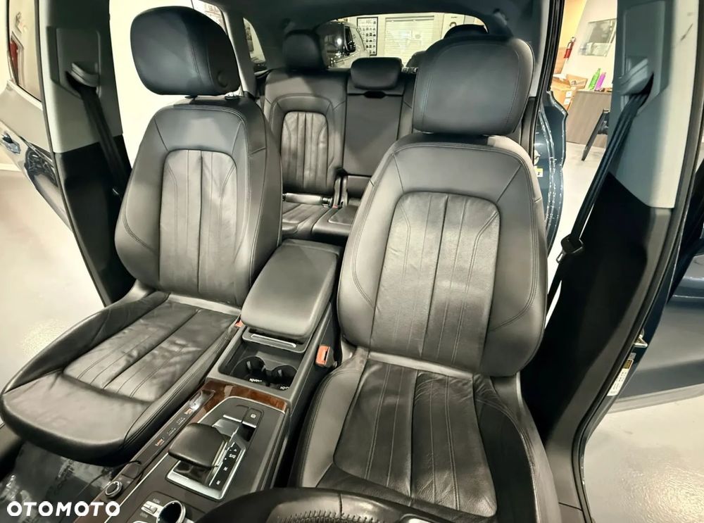 Audi Q5 2.0 TFSI Quattro S tronic design - 12