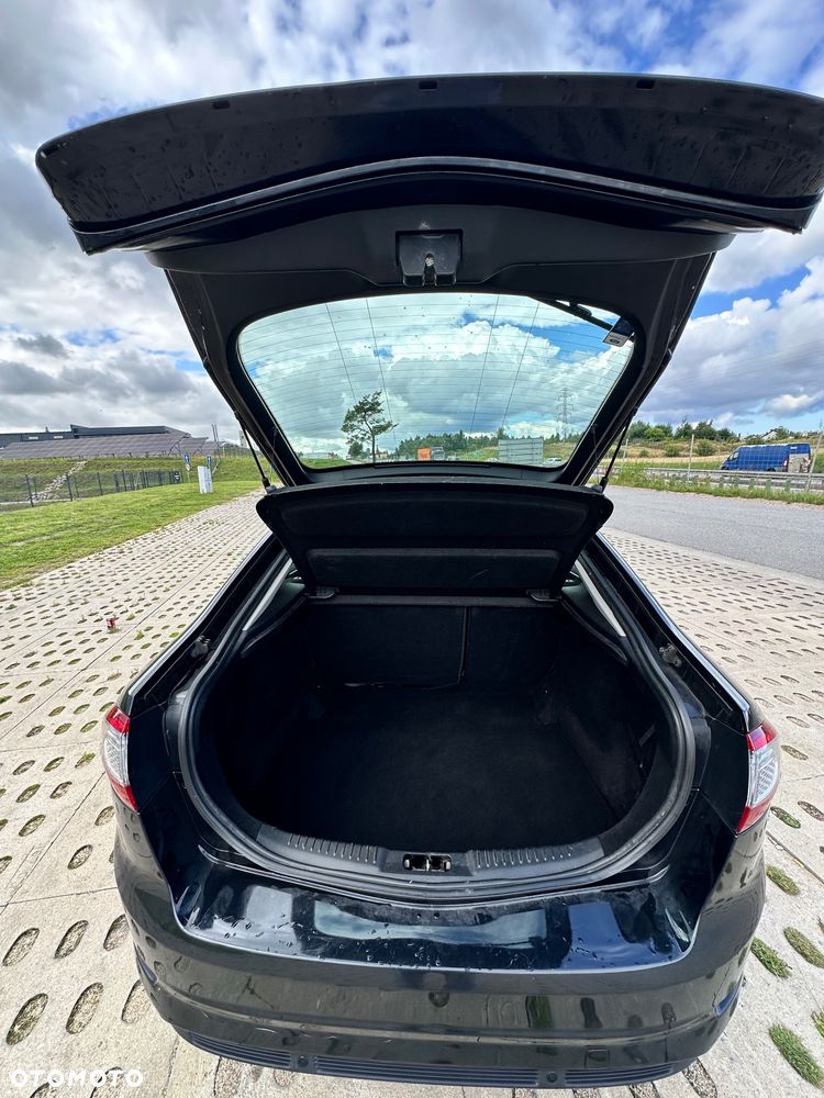 Ford Mondeo - 18