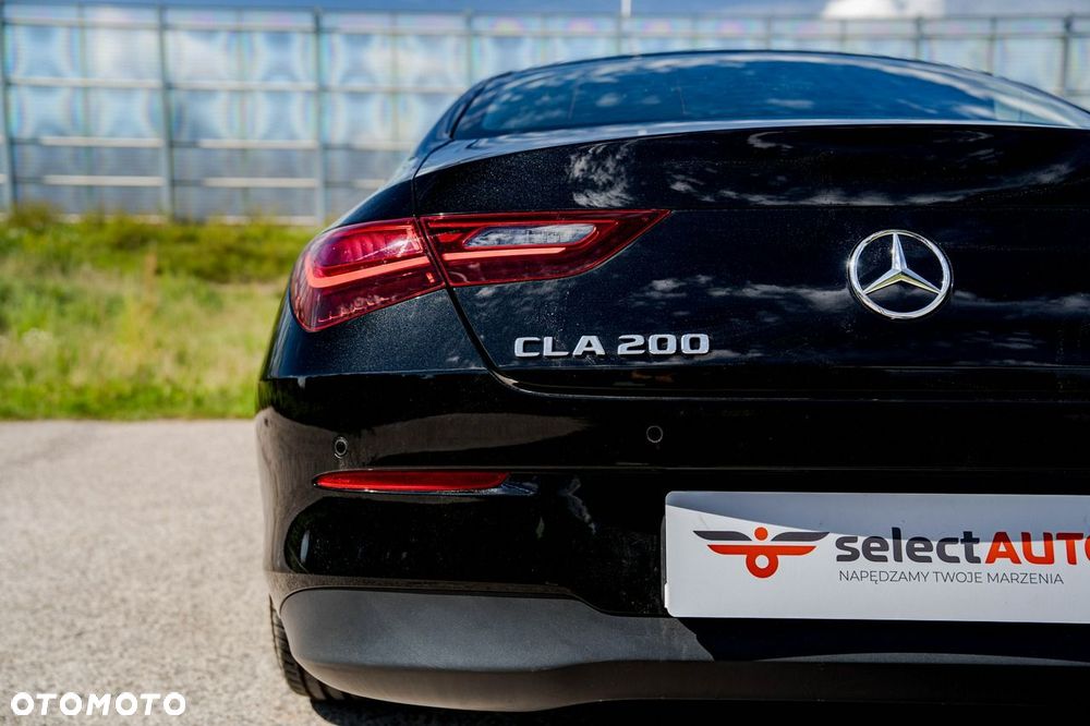 Mercedes-Benz CLA 200 7G-DCT Progressive - 15