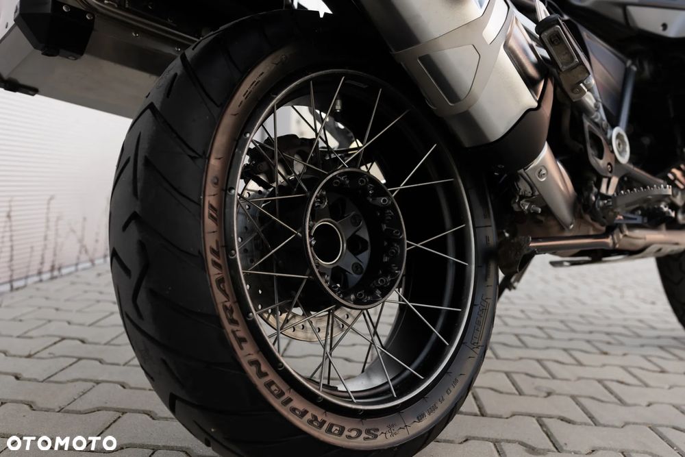 BMW Adventure - 10