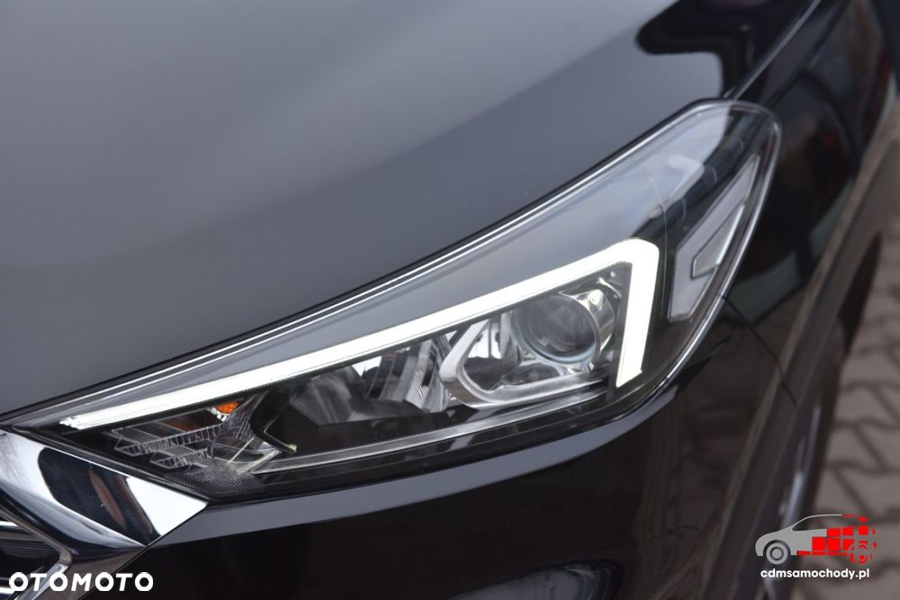 Hyundai Tucson 1.6 GDI BlueDrive Style 2WD - 11