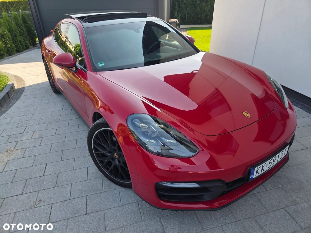 Porsche Panamera 4 - 1