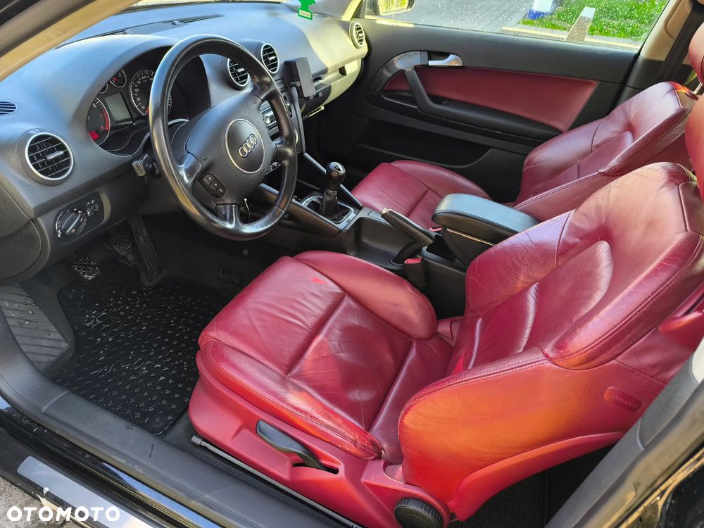 Audi A3 3-drzwiowe 1.6 Ambiente - 10