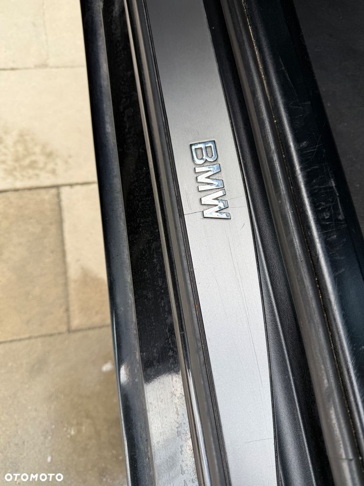 BMW Seria 5 525i - 9