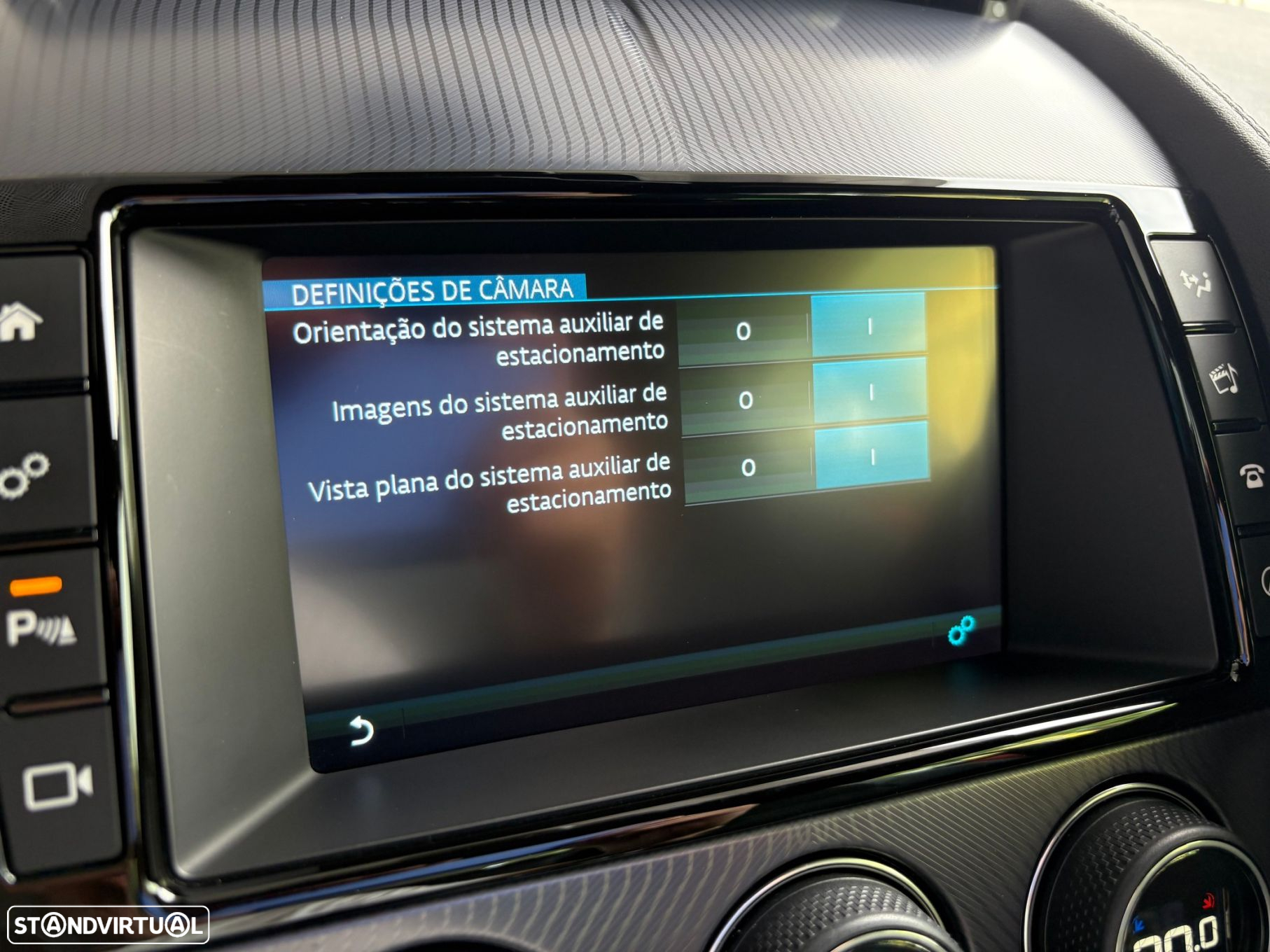 Jaguar F-Type 2.0 i4 R-Dynamic - 36