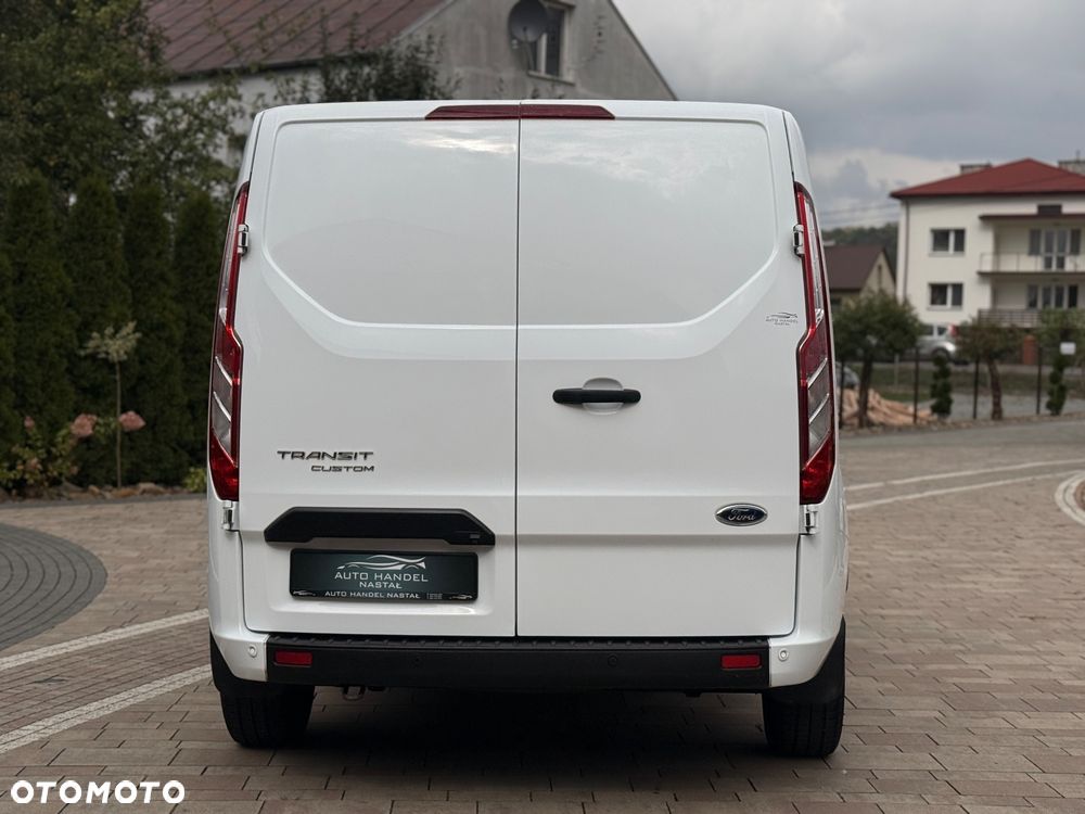 Ford Transit Custom - 14