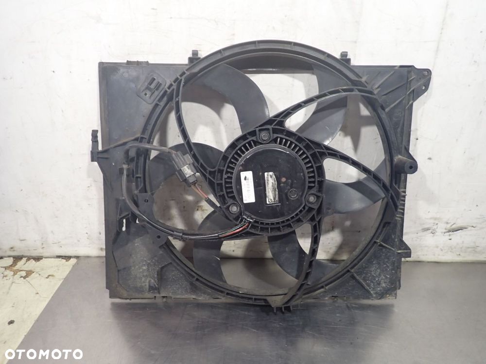 WENTYLATOR CHŁODNICY BMW E90 325I 2.5 - 1