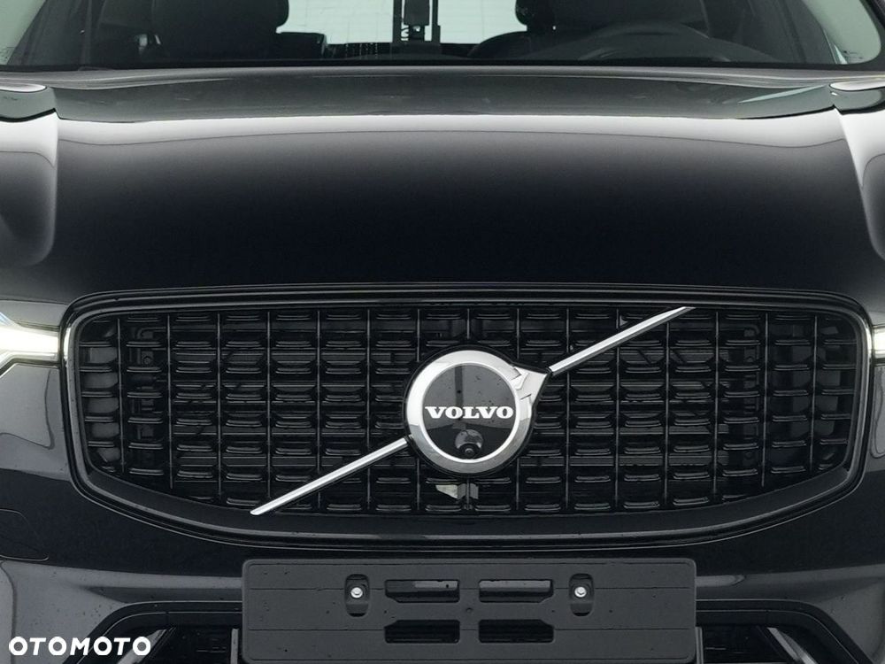 Volvo XC 60 B5 B AWD Ultra Dark - 4