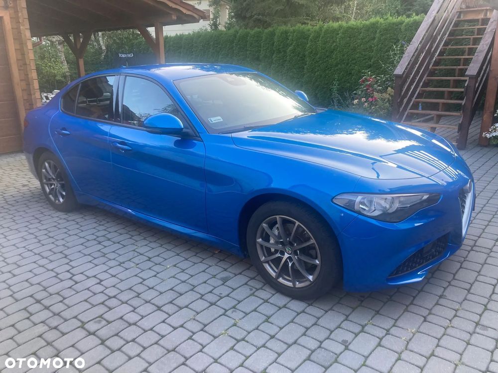 Alfa Romeo Giulia - 7